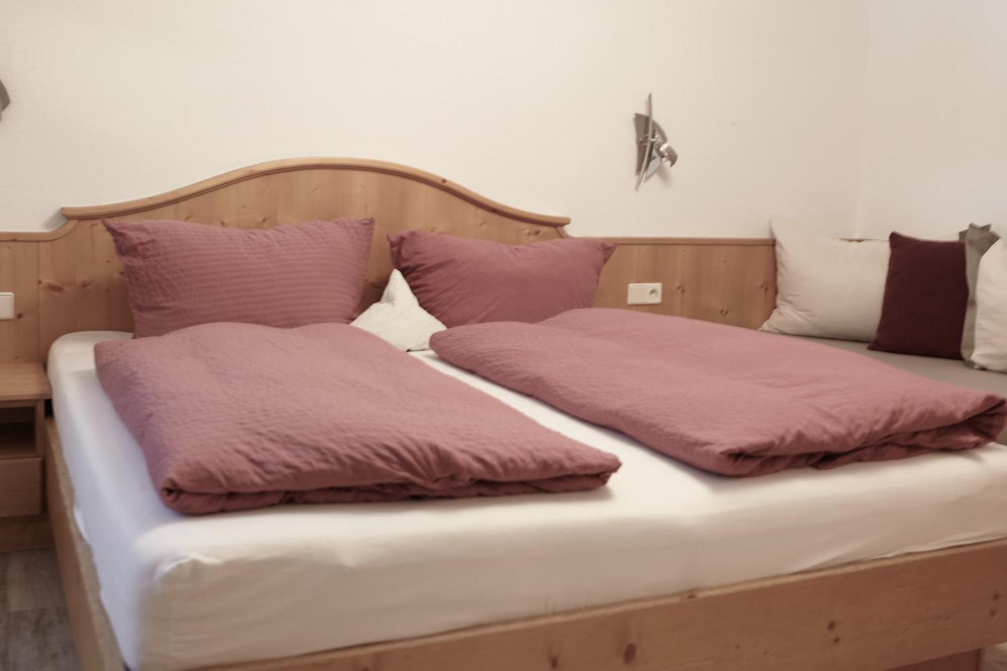 Haus Sepp Gruber Hotel Санкт Антон ам Арлберг Стая снимка